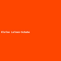 Kleine Leinen-Schuhe